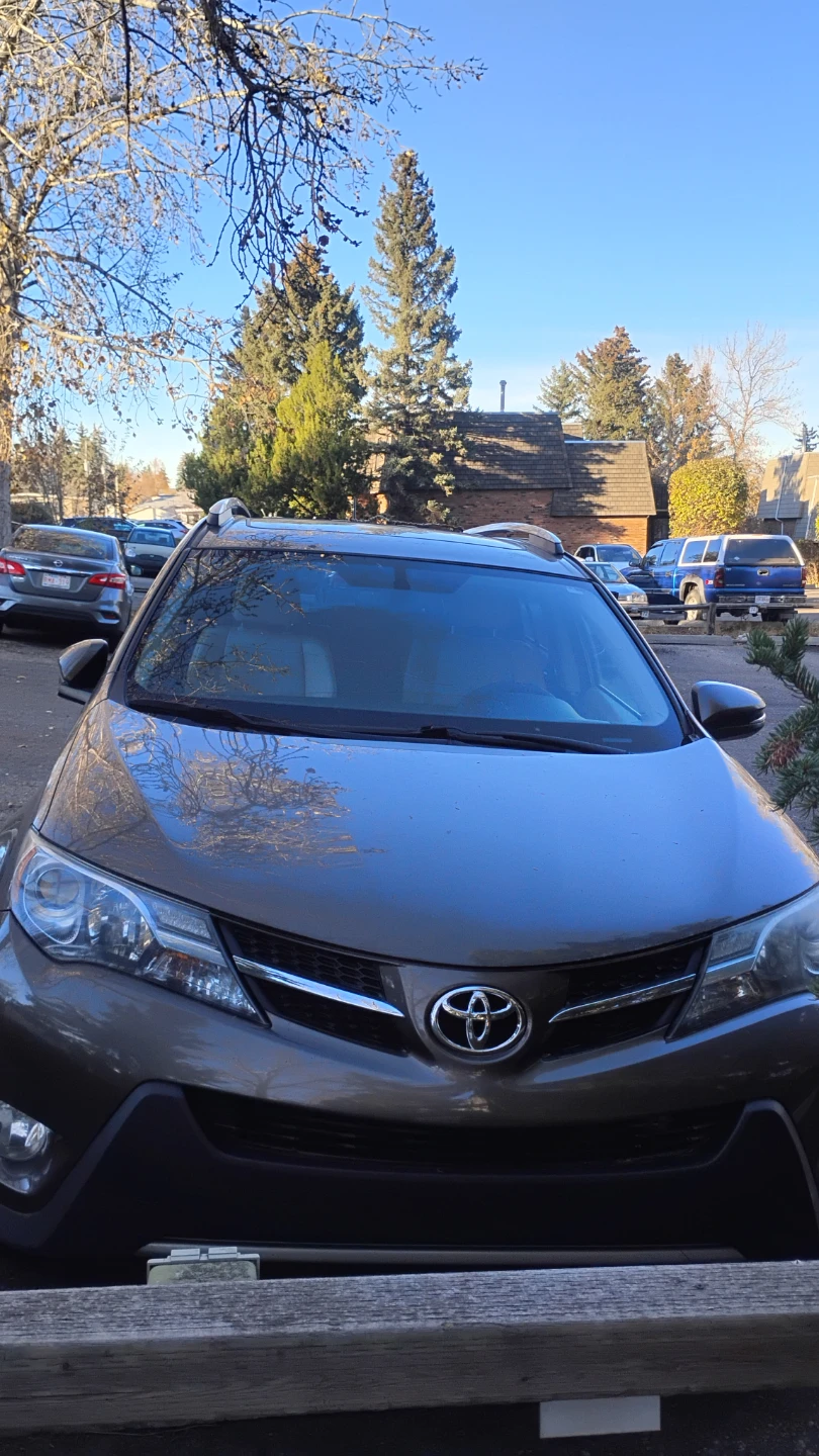 Toyota RAV4 Limited AWD - photo 3