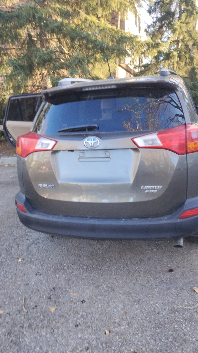 Toyota RAV4 Limited AWD - photo 5