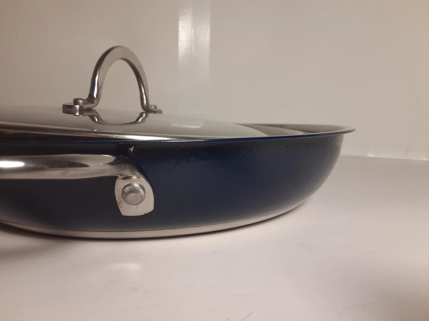 Stainless Steel Pan W/ Lid | Bon Chef
