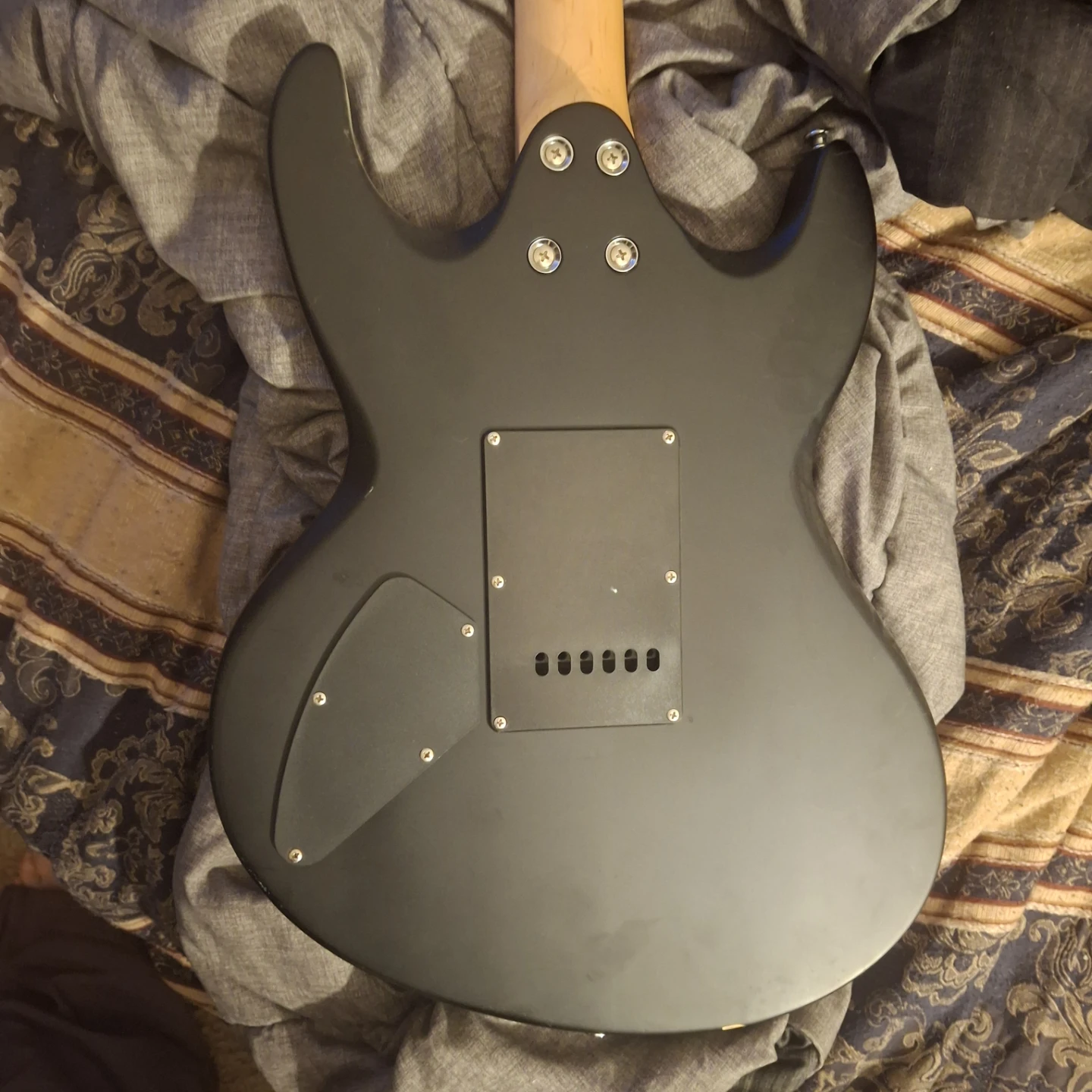 Peavey Electric Guitar - photo 5