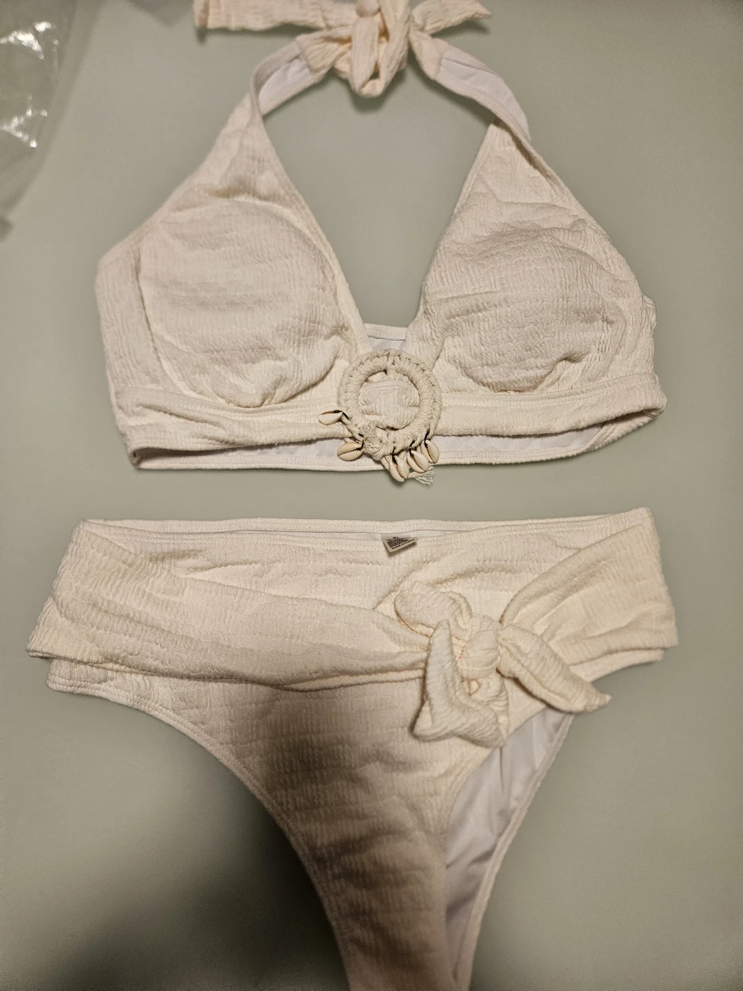 MOVING SALE!- White Textured Bikini - Size XL- Brand new