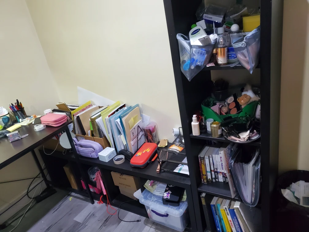 Two IKEA Shelfs - Black-Brown