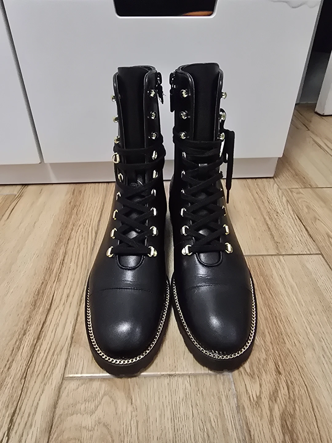Stuart Weitzman Black Leather Boots US 6.5B - photo 2