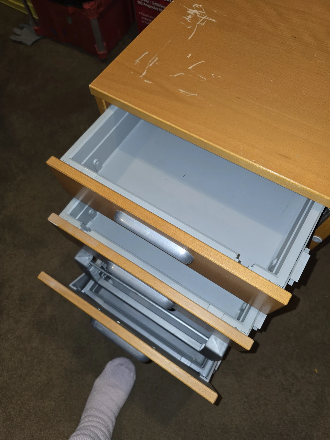 3-Drawer Filing Cabinet - photo 4