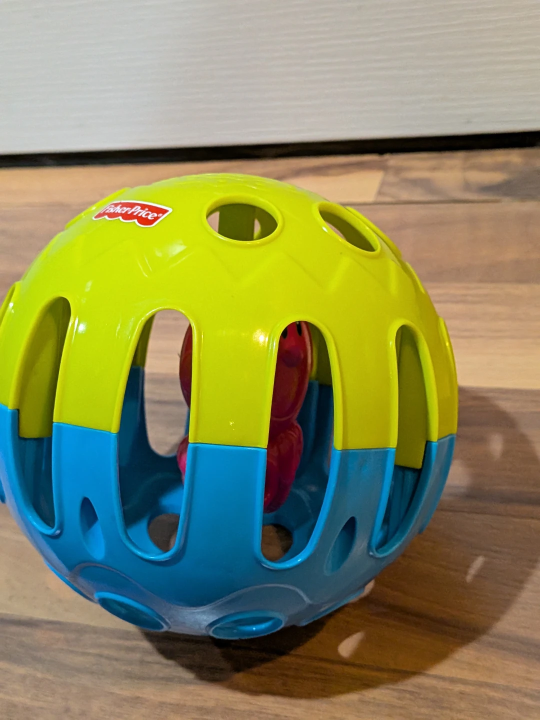 Fisher Price Clutch Ball & Toy Animals - photo 4