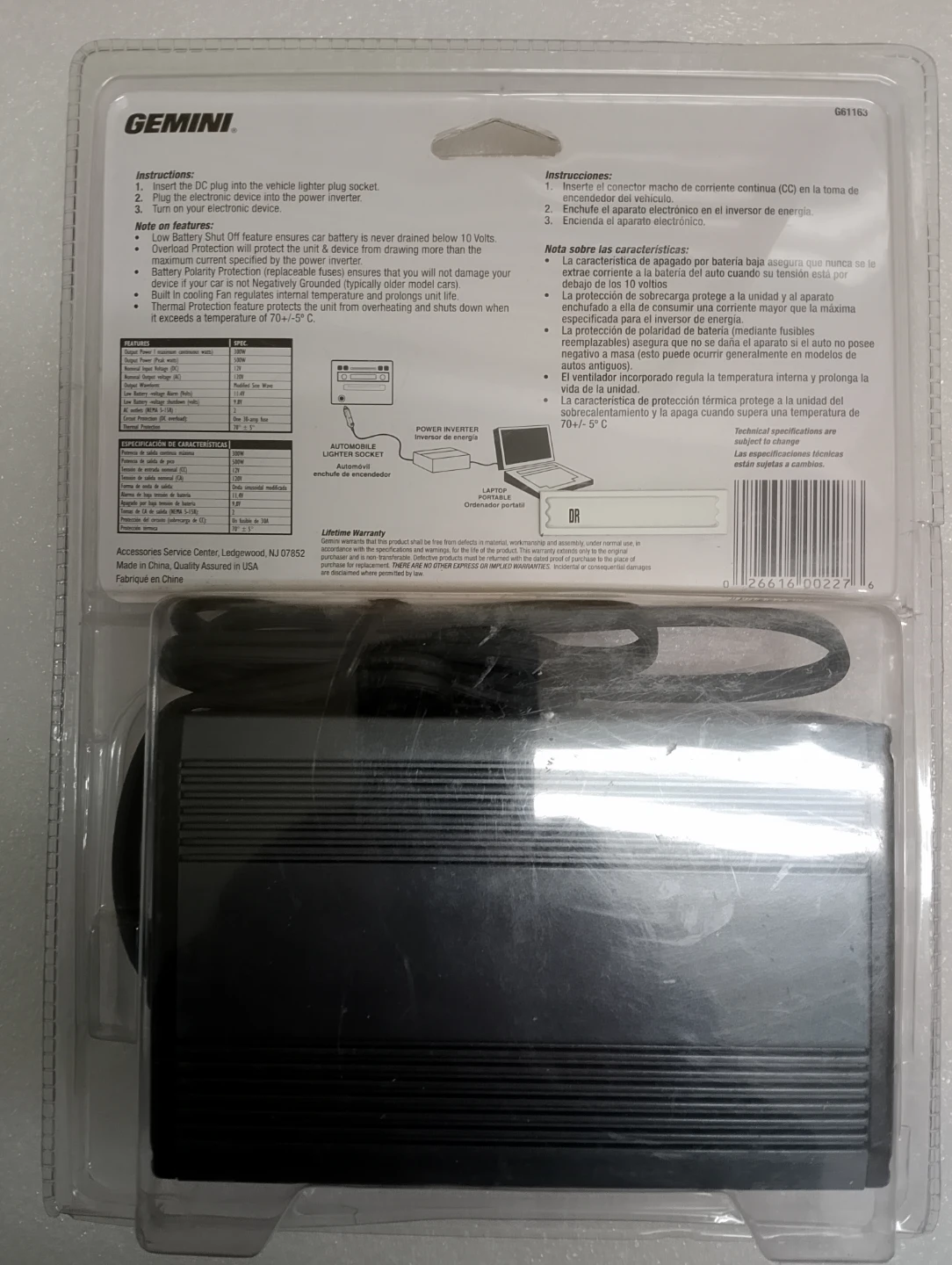 BNIB!!! Gemini Power Inverter 300W Continuous/500W Peak - photo 2
