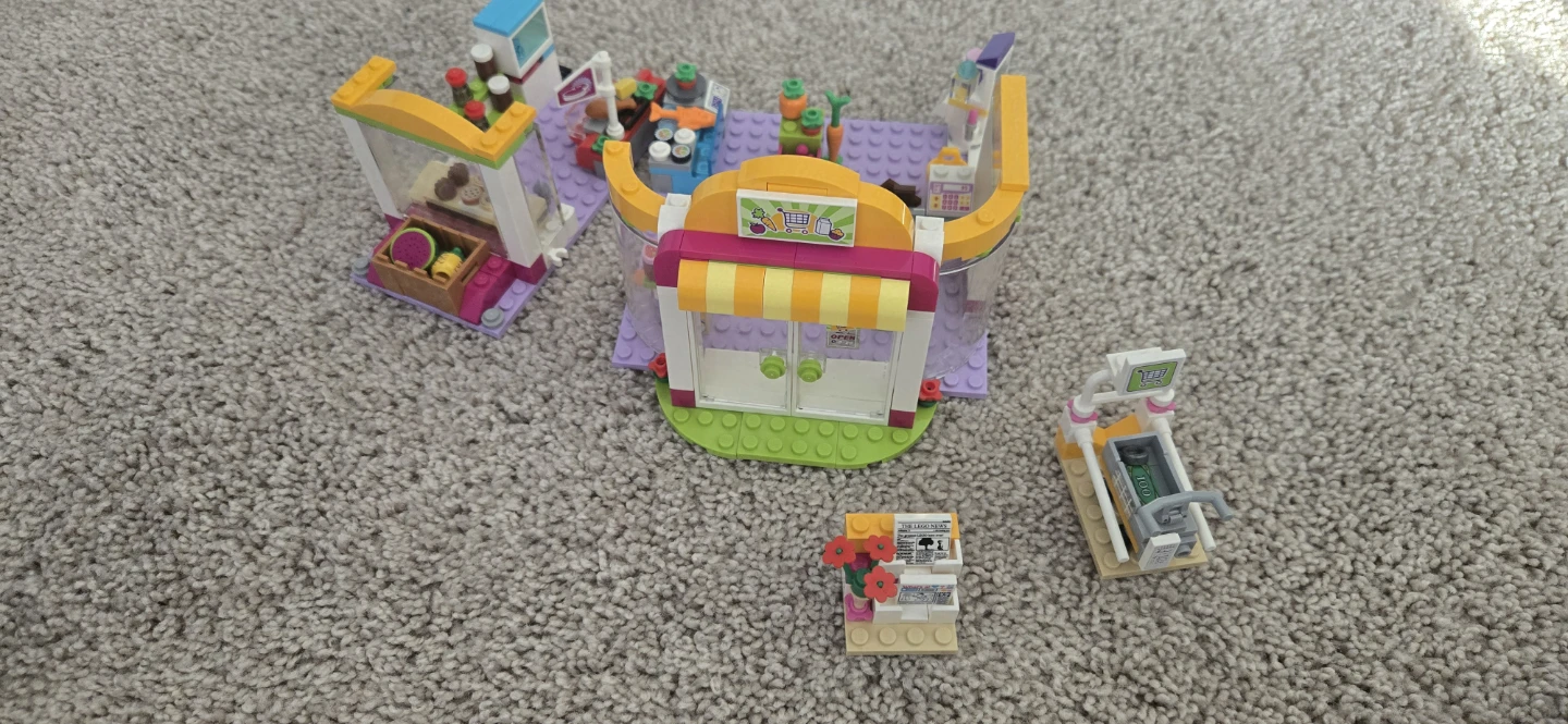 LEGO Friends Heartlake City Grocery Store Playset