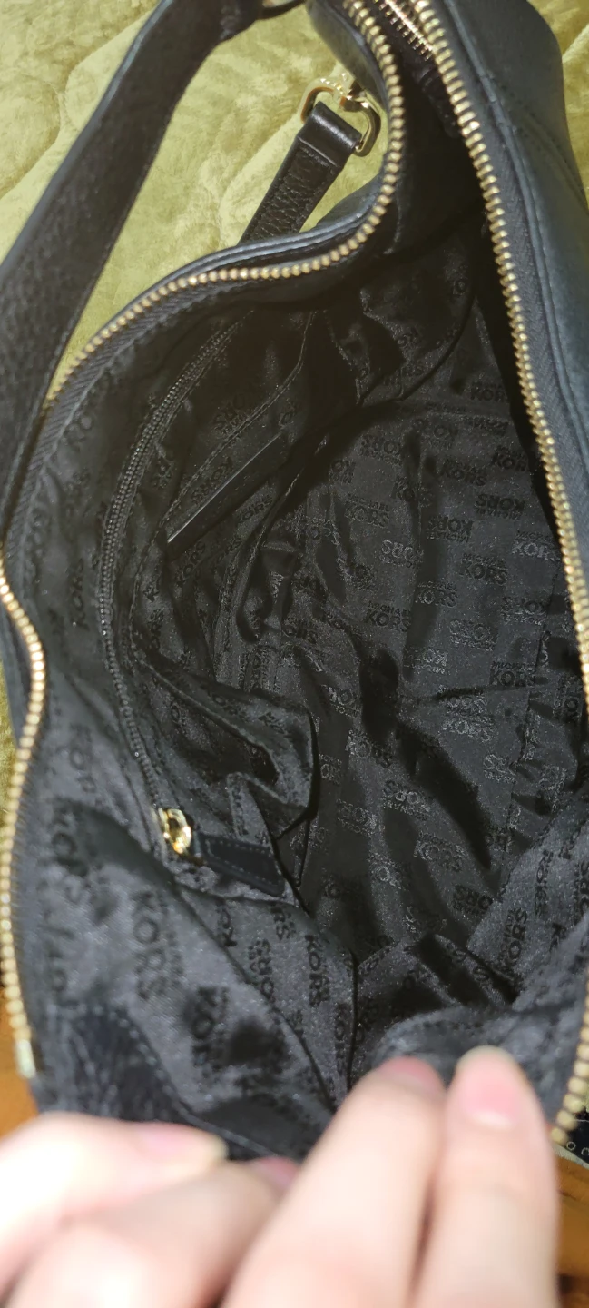 Michael Kors Black Leather Shoulder Bag - photo 5