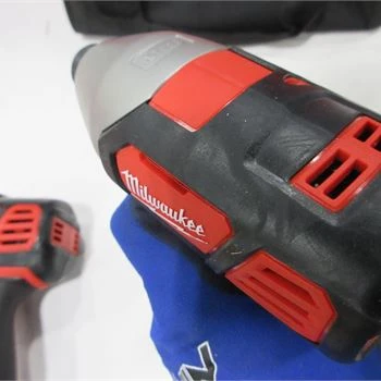 Milwaukee 2606-20 Drill & 2656-20 Impact Driver Kit - photo 5