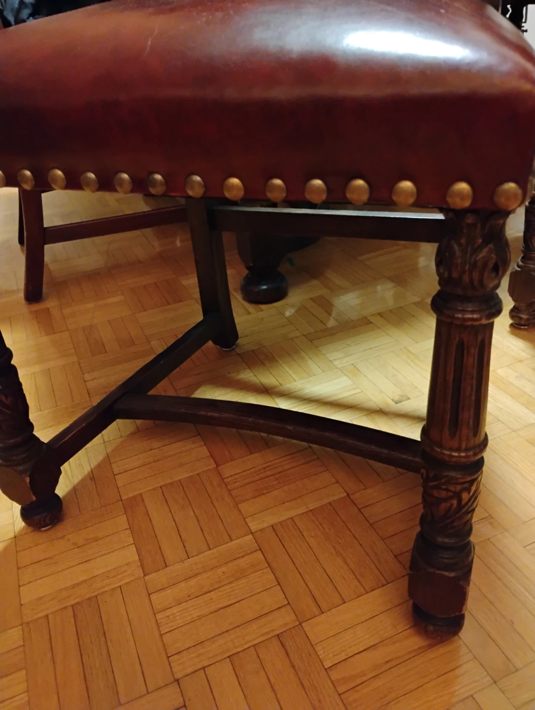Antique Style Leather Dining Chair - photo 4