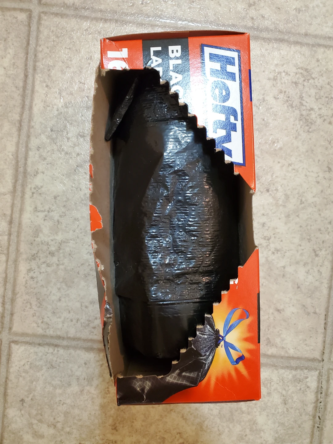 Hefty Ultra Strong Black Large Trash Bags - photo 2