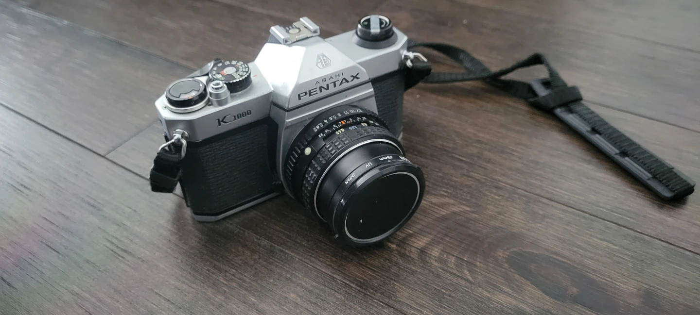 Pentax K1000 35mm Film Camera with Case