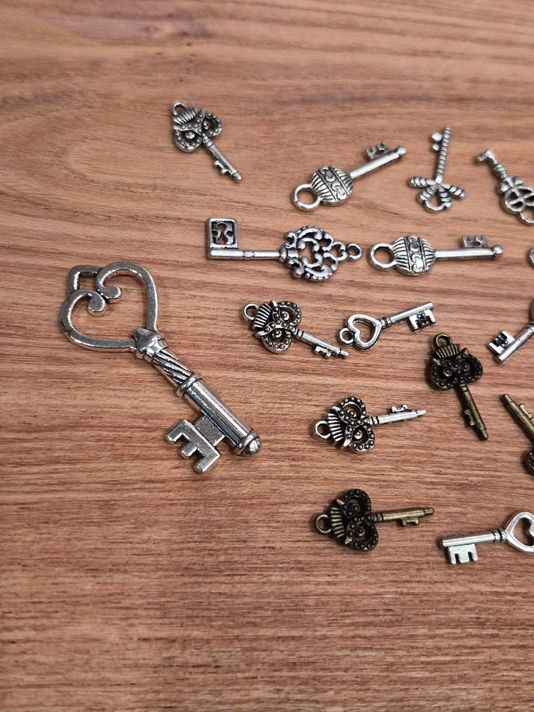 Mix Misc Lot of 22 Key Charms Key Owl Charms 1 Large One - photo 2