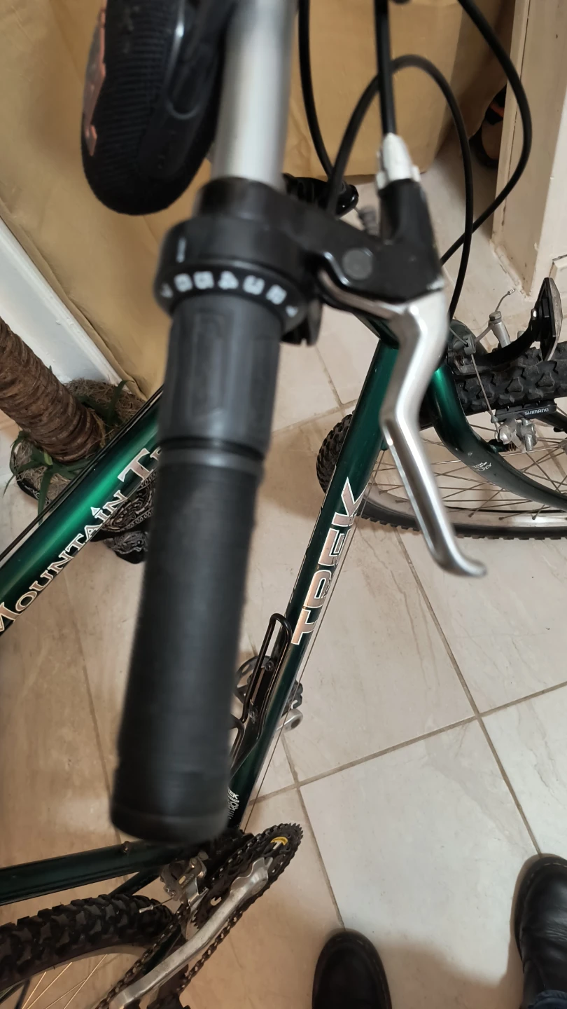 Trek Mountain Track 820 Green Bike - photo 2