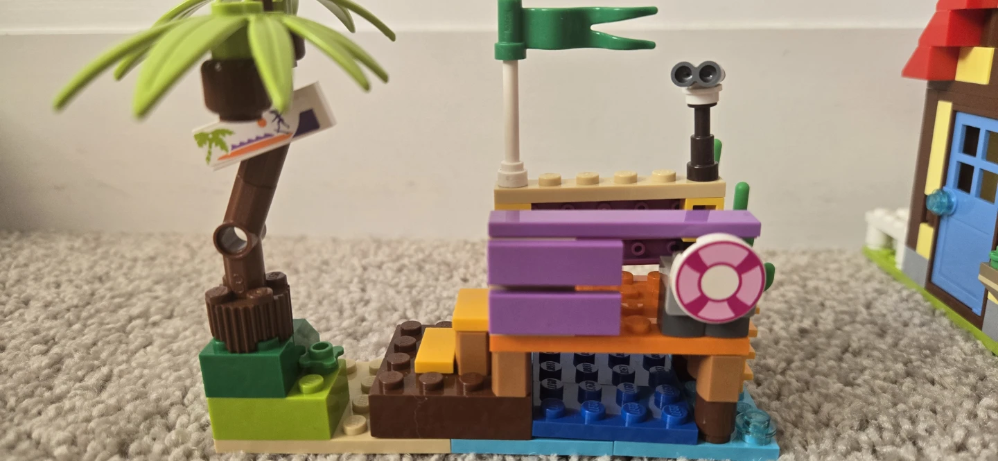 LEGO Friends Beach Hut Building Set