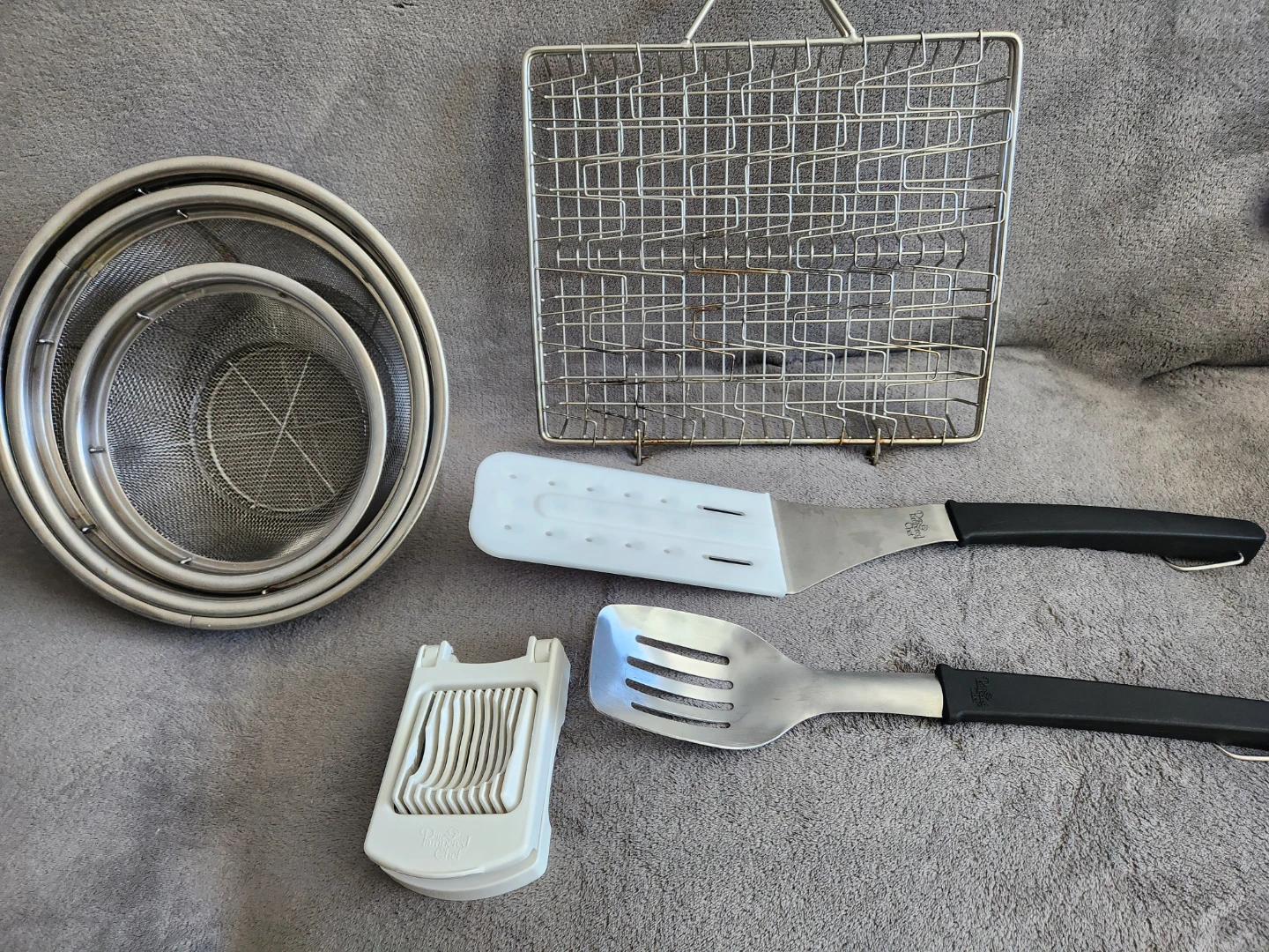 Assortment of Pampered Chef items various prices - photo 4