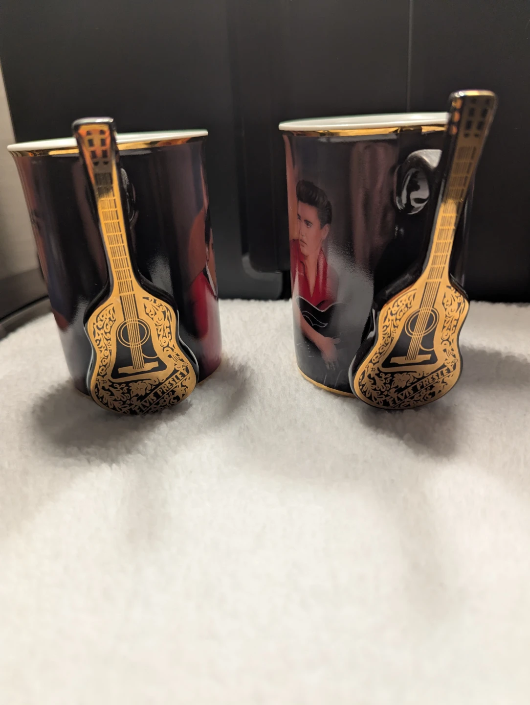 Elvis Presley Porcelain Greatest Hits Collection Mugs - photo 2