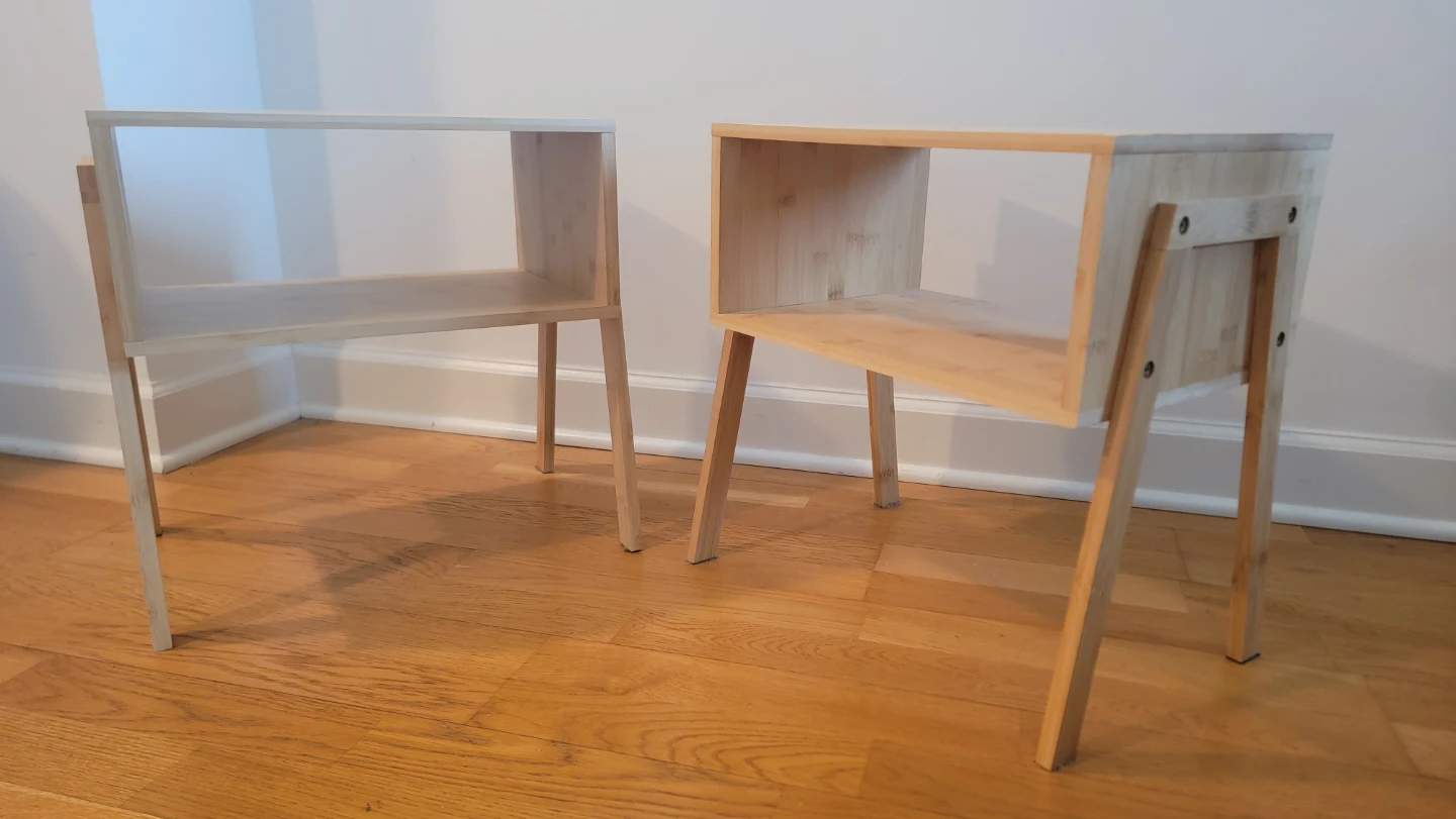 Set of 2 Wooden Nightstands / End Tables - photo 2