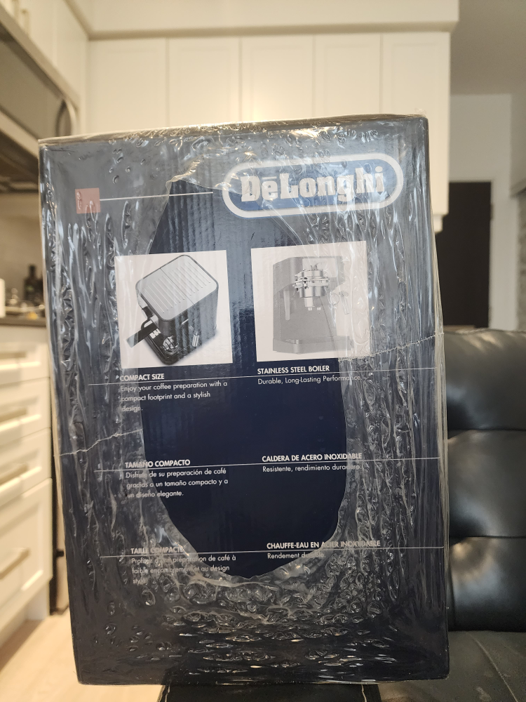 DeLonghi Stilosa Espresso & Cappuccino Maker - New in Box! - photo 4