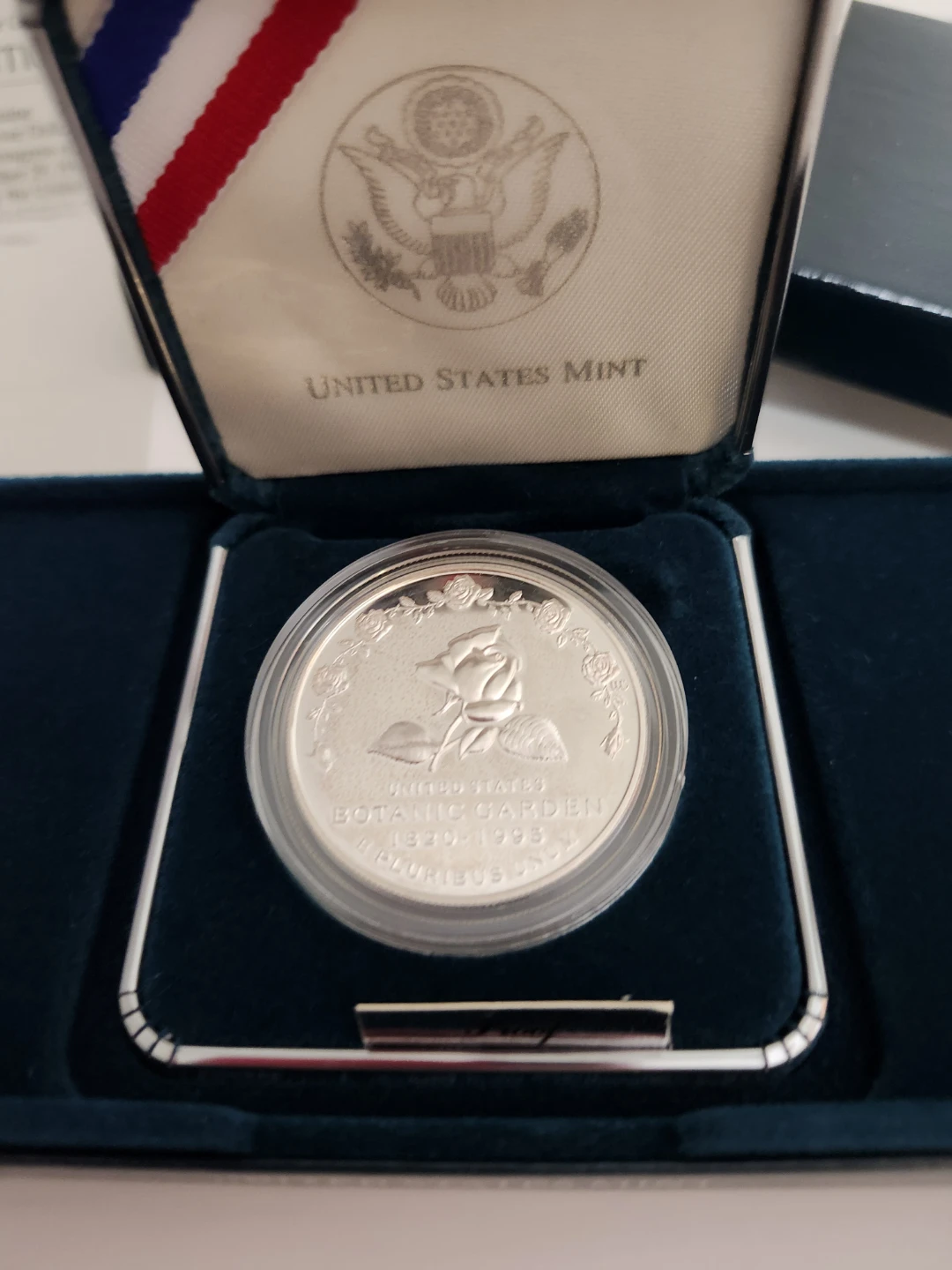 1997 SILVER BOTANICAL GARDEN COIN