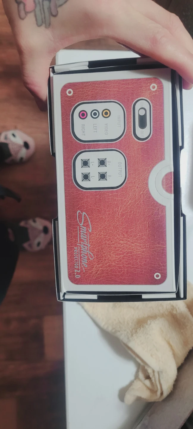 FREE Smartphone Projector 2.0 - photo 2
