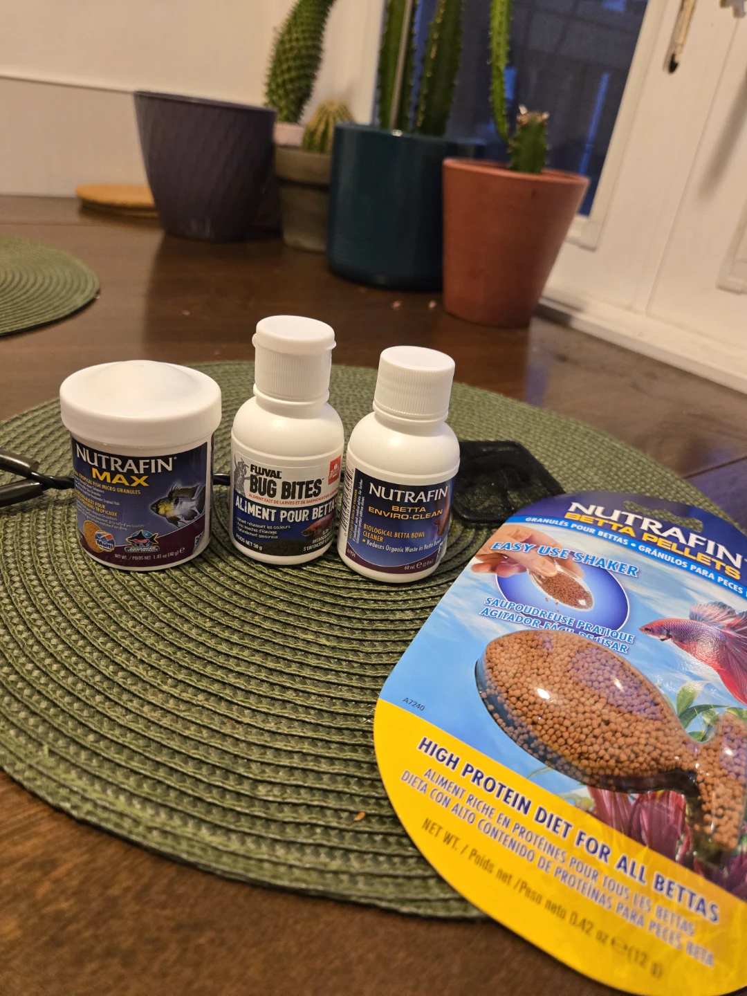 Nutrafin Betta Food Bundle