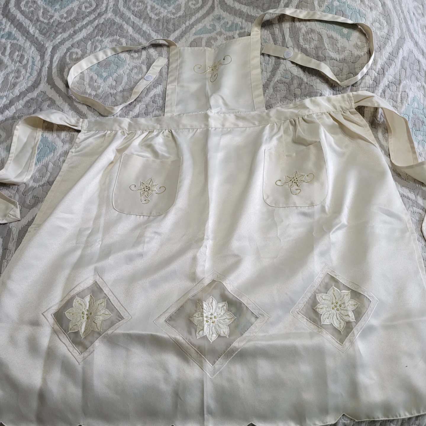 Beautiful Silky Apron - Waist up to 70" - Adult One Size