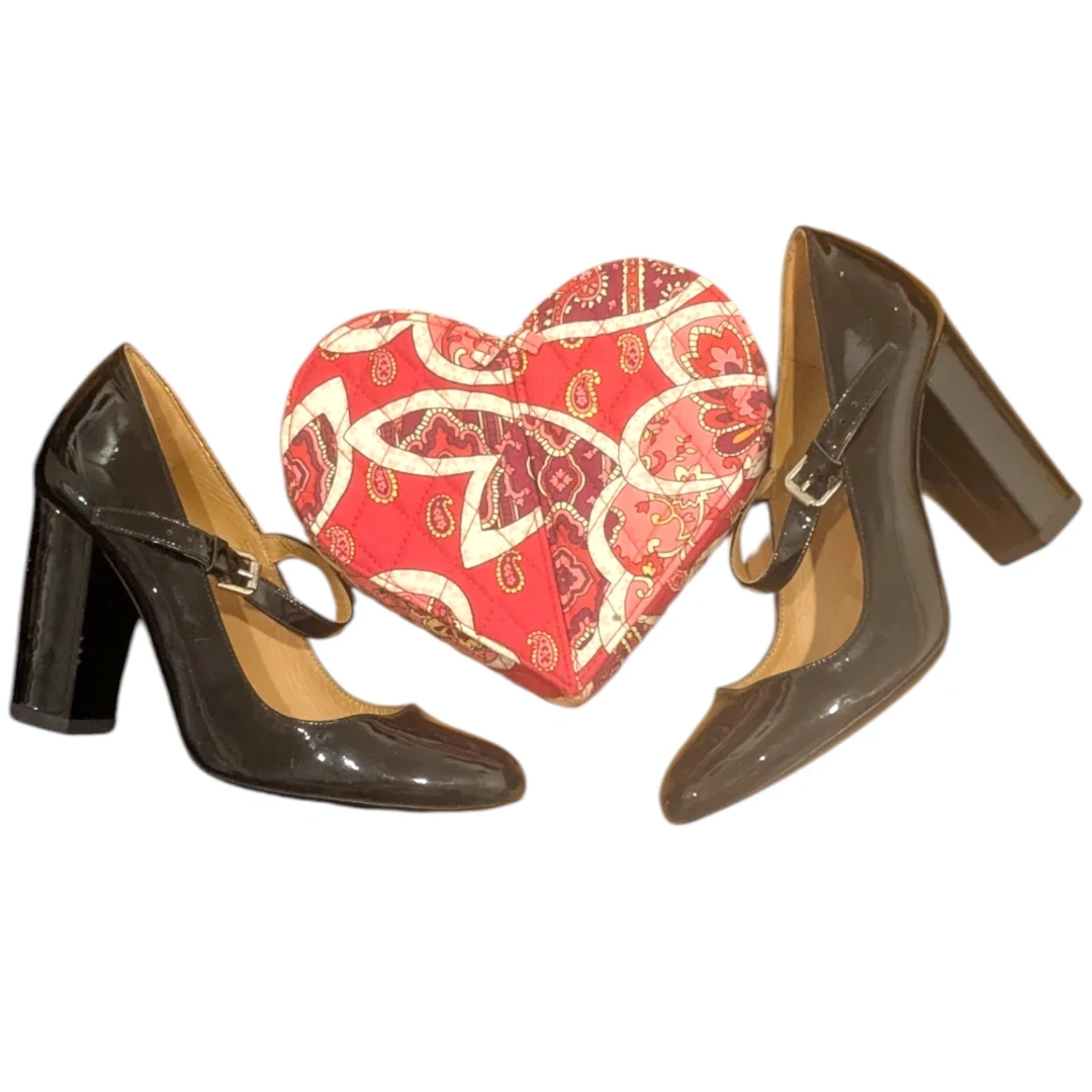 Polo Ralph Lauren Patent Leather Black Mary Janes Pumps - photo 3