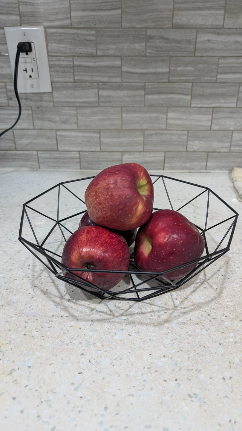 Geometric Black Metal Fruit Bowl