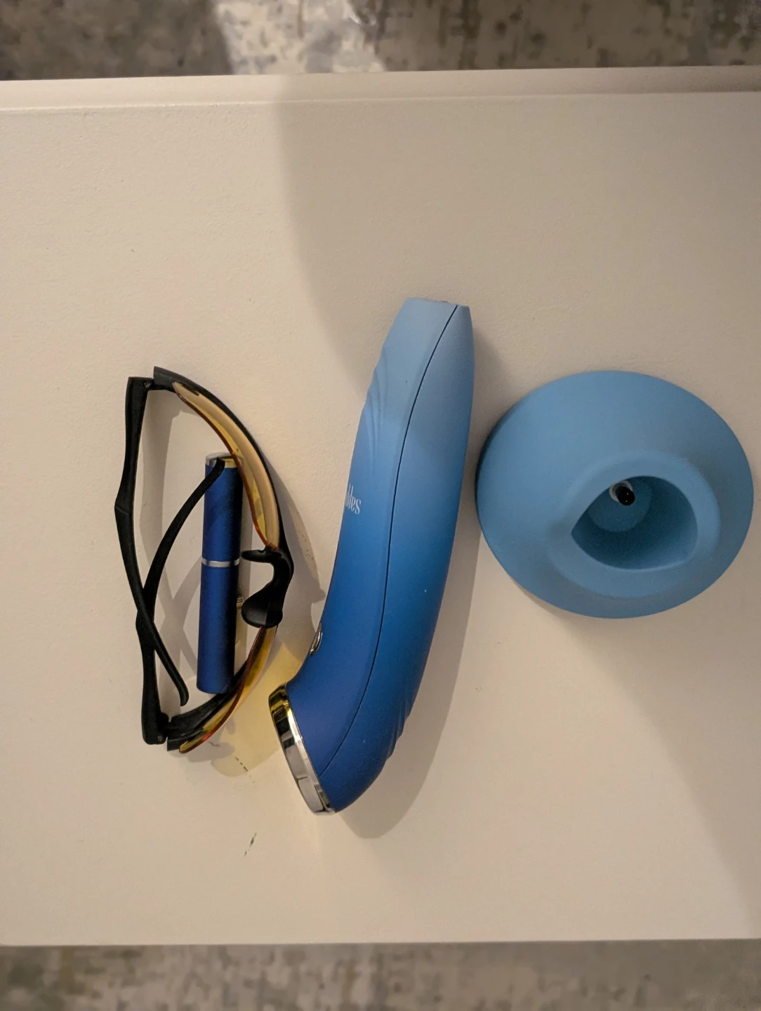 Sapphire Blue Light Therapy Wand with Protective Glasses - photo 4