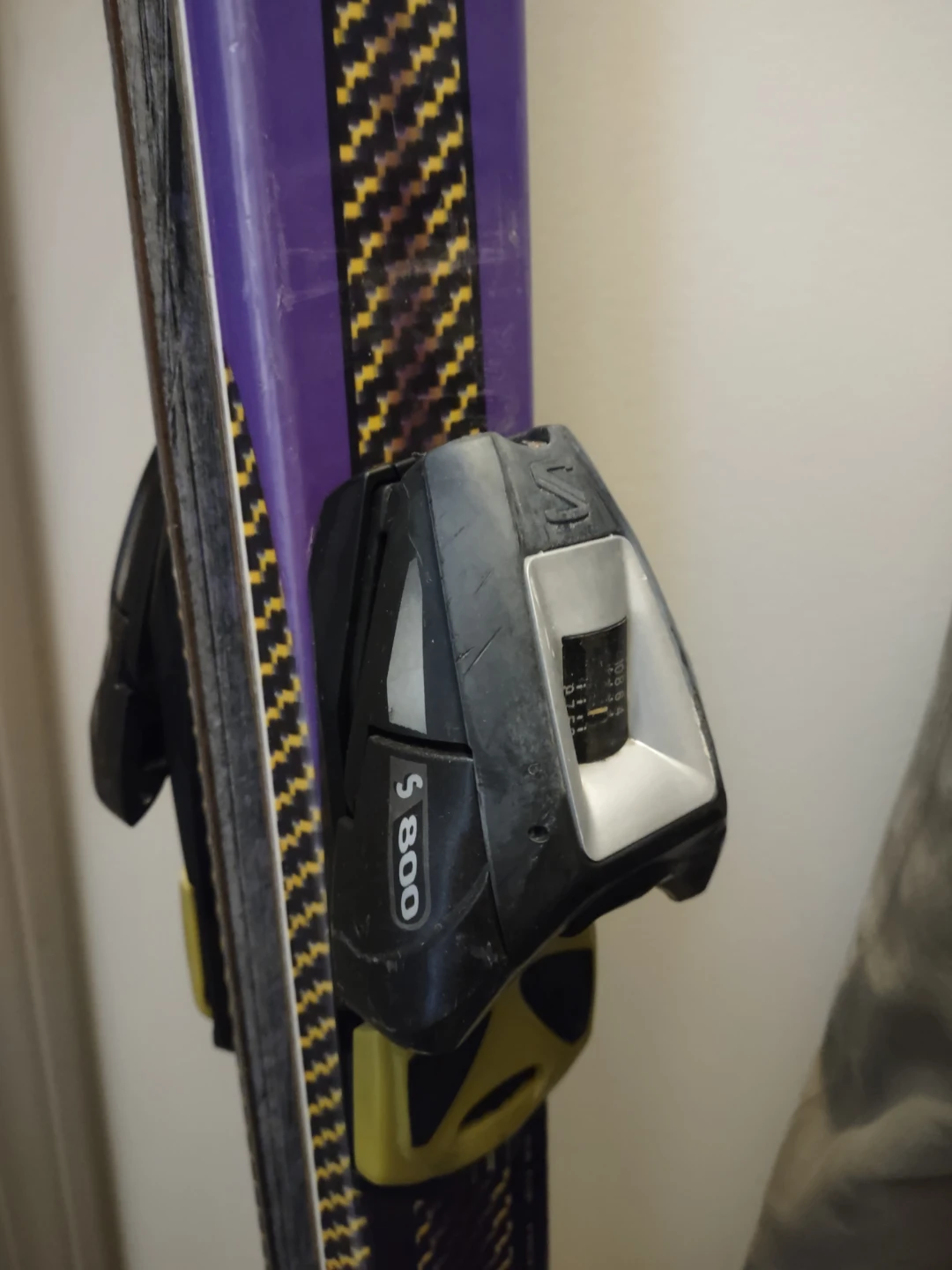 Atomic S 800 Skis with Bindings - photo 2