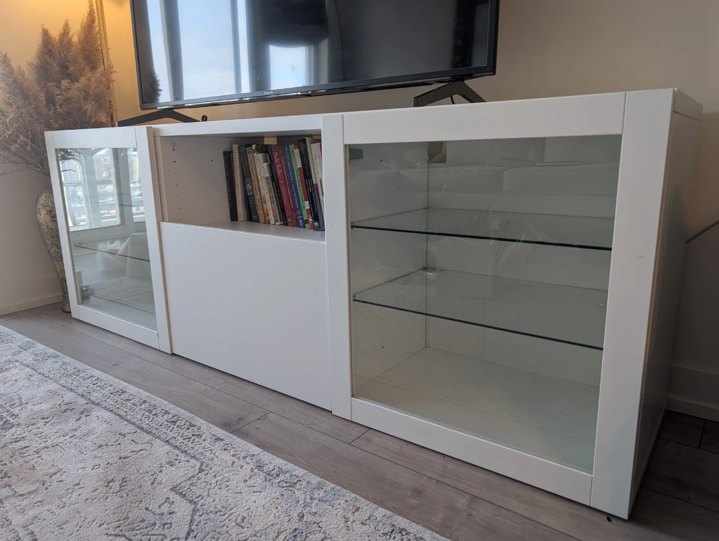 Entertainment Unit with Storage, White
