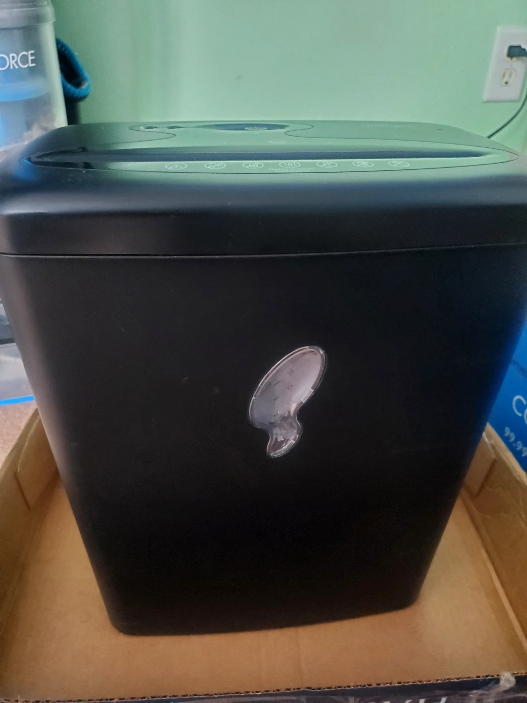 Omnitech Paper Shredder - photo 2
