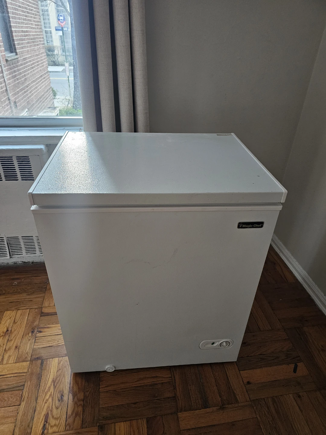 Magic Chef Chest Freezer - White