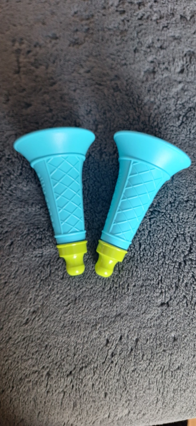 2 Blue Ice Cream Holder/Sipper