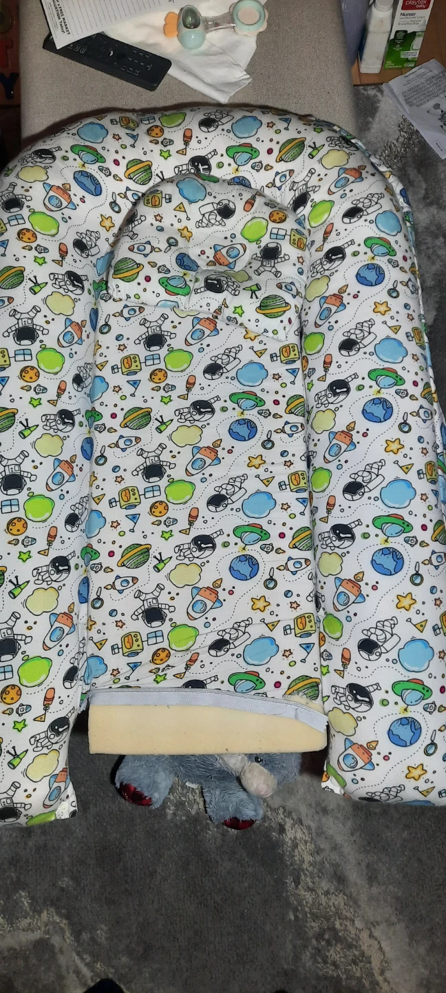 Baby Lounger with Space Pattern