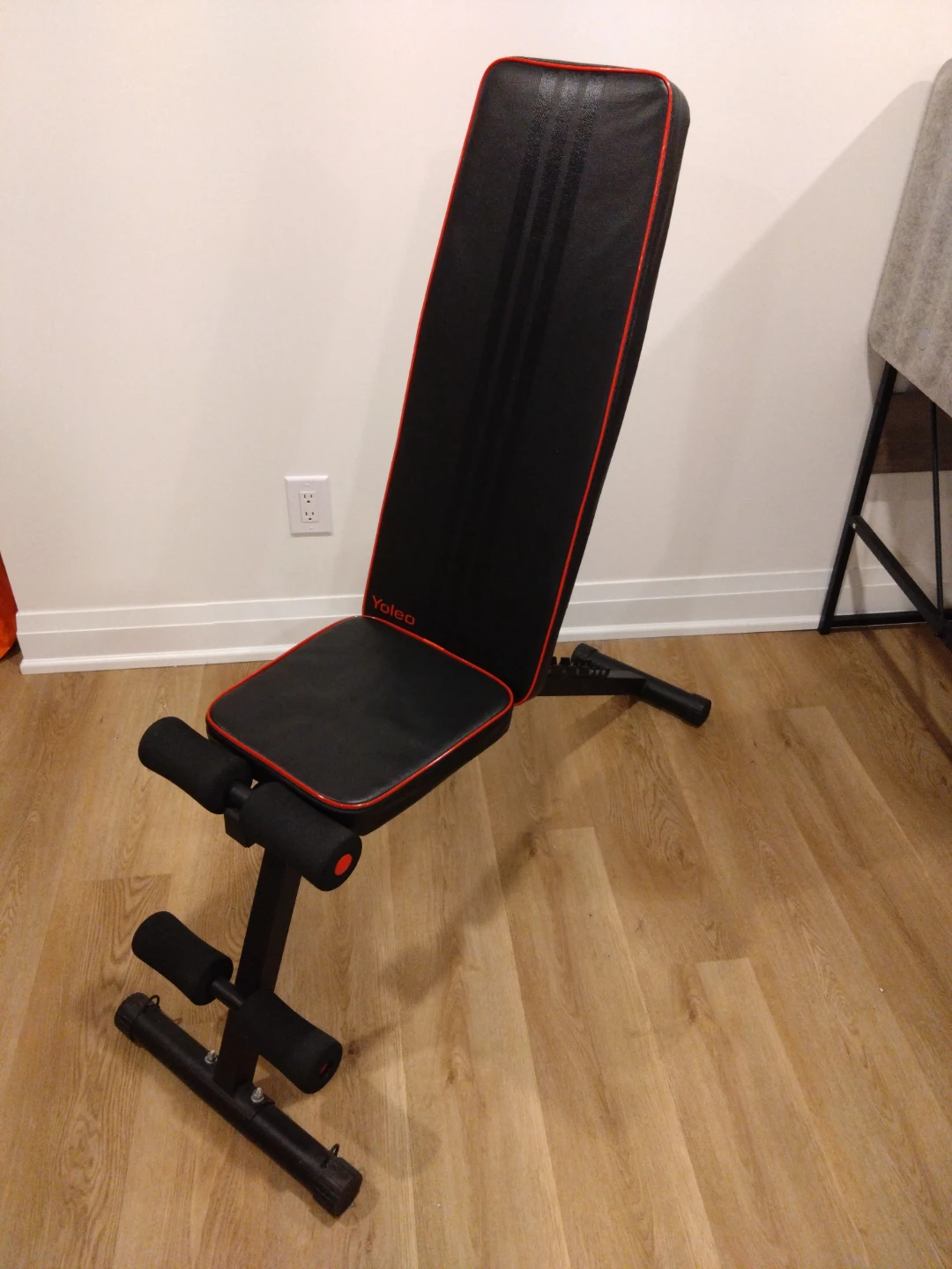 Adjustable Weight Bench