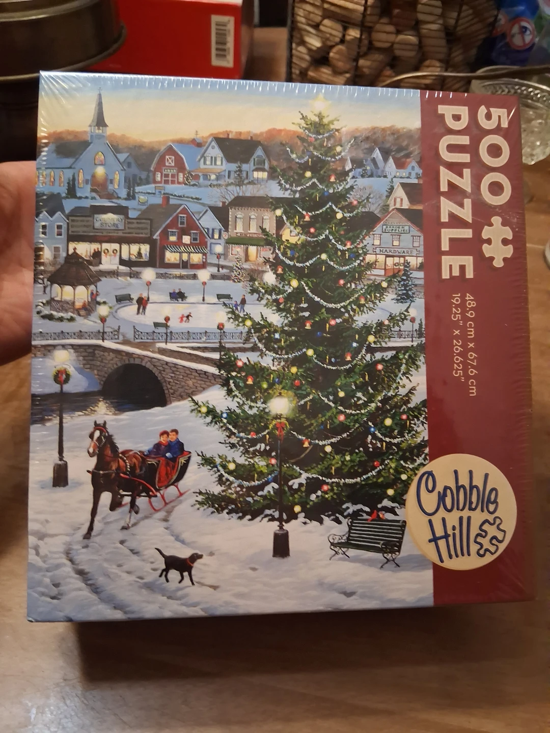 Cobble Hill 500 Piece Puzzle - Winter Village Christmas Tree