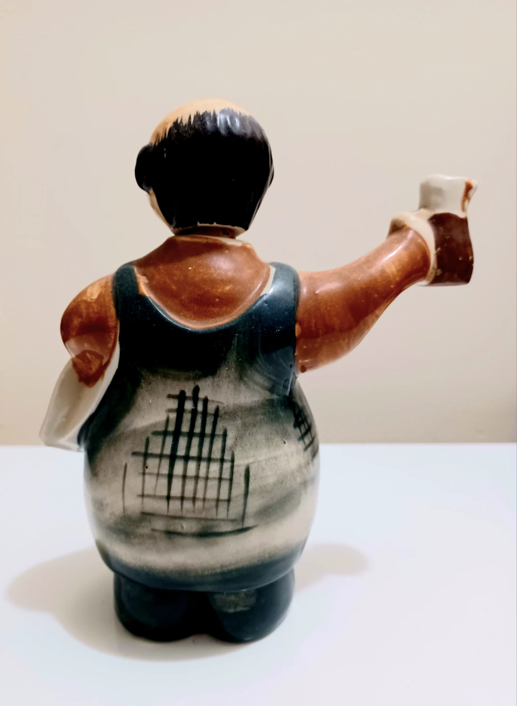 1950s Hand Painted Stafford Bartender Decanter - photo 4