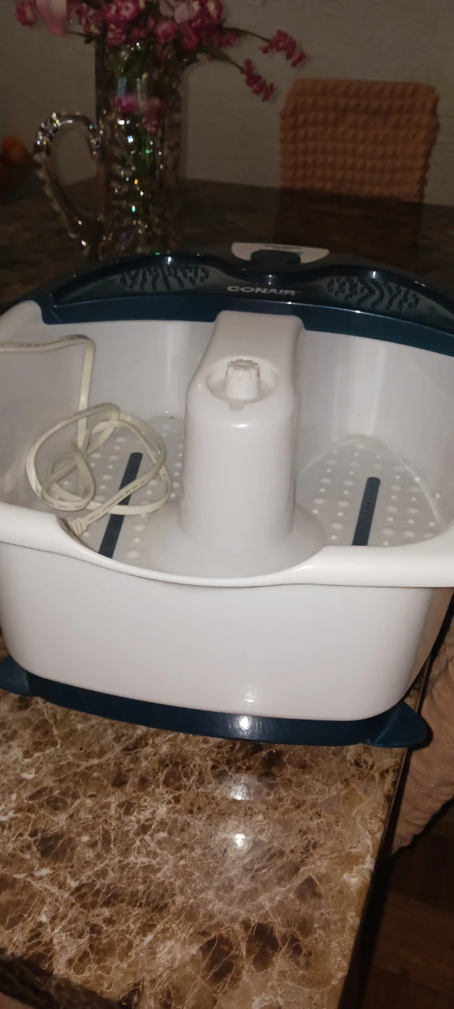 Conair Foot Spa Massager$20 - photo 3