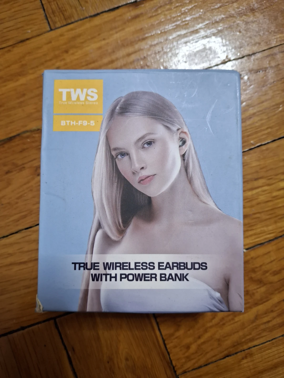 TWS BTH-F9-5 True Wireless Earbuds with Power Bank