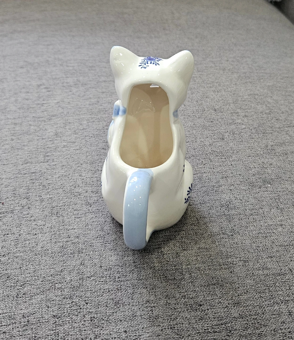 Cat Creamer Pitcher - Blue & White - photo 4