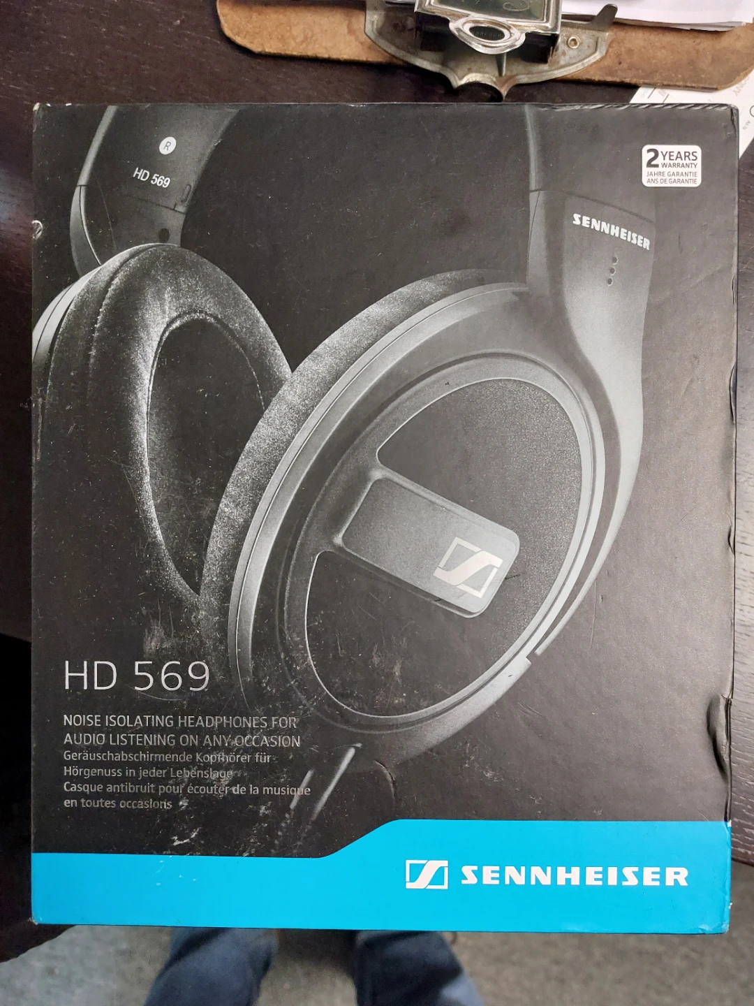 Sennheiser HD 569 Closed-Back Around-Ear  (Black) - photo 4