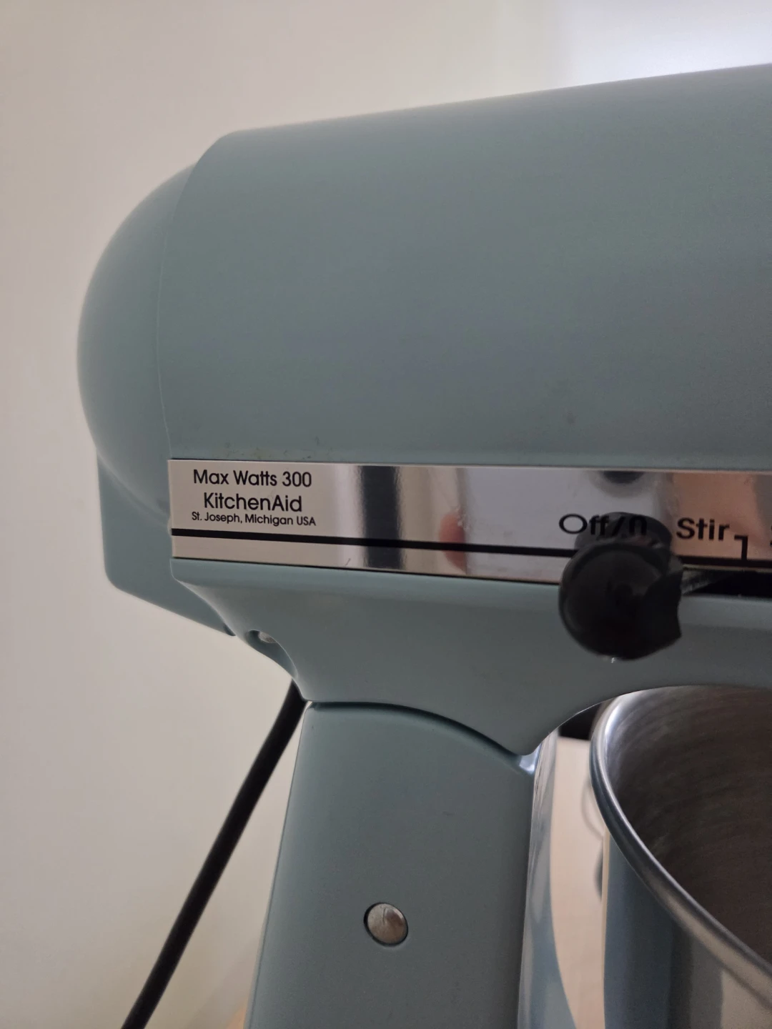 KitchenAid Deluxe Series 4.5-Quart Tilt-Head Stand Mixer - photo 2