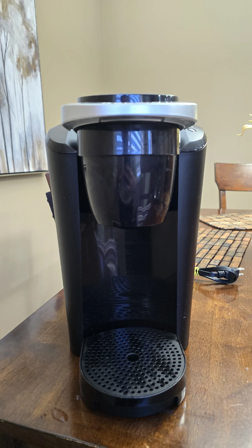 Keurig Single Serve Coffee Maker - Black