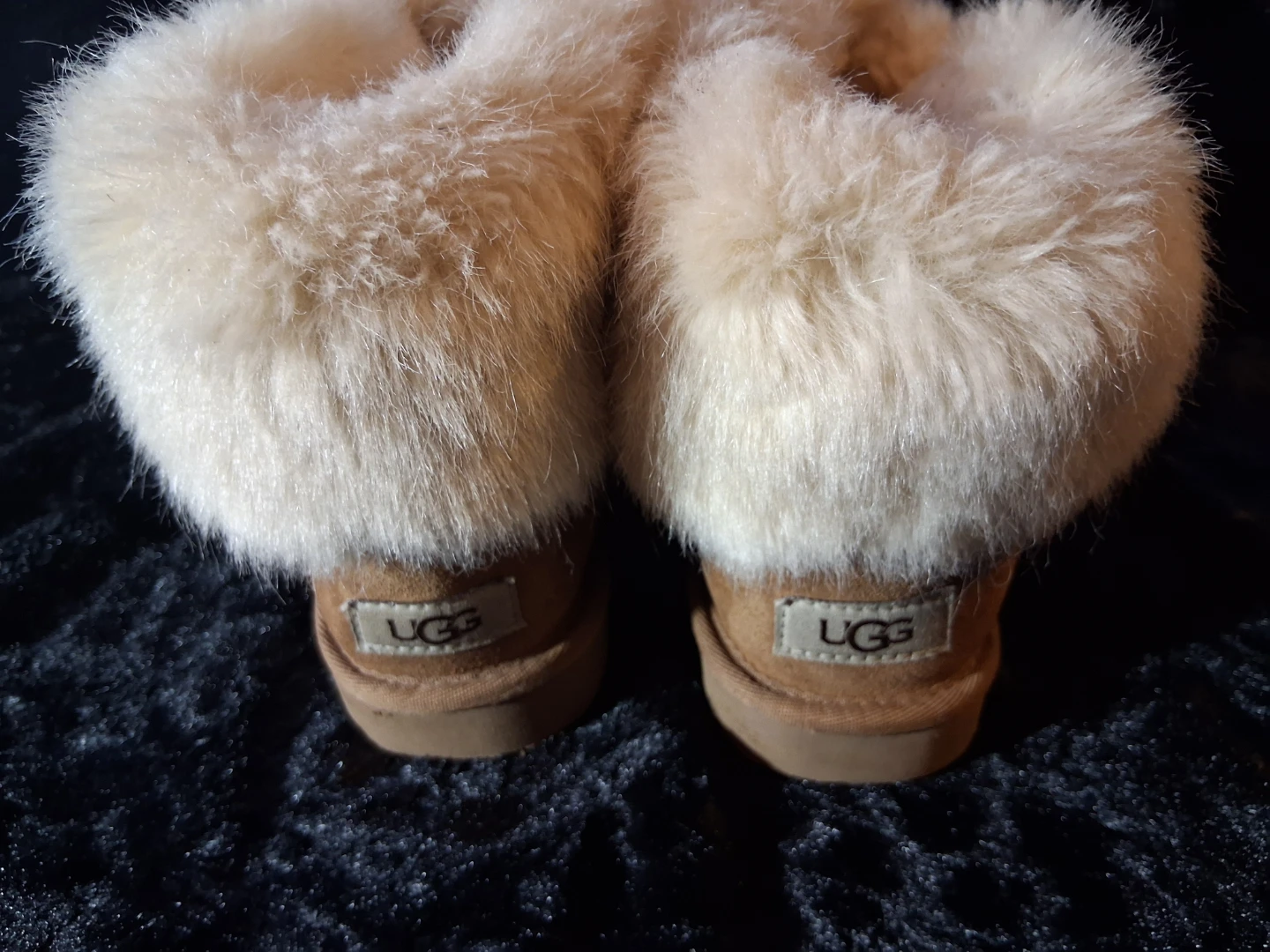 UGG Australia Boots with Fur Trim - photo 3