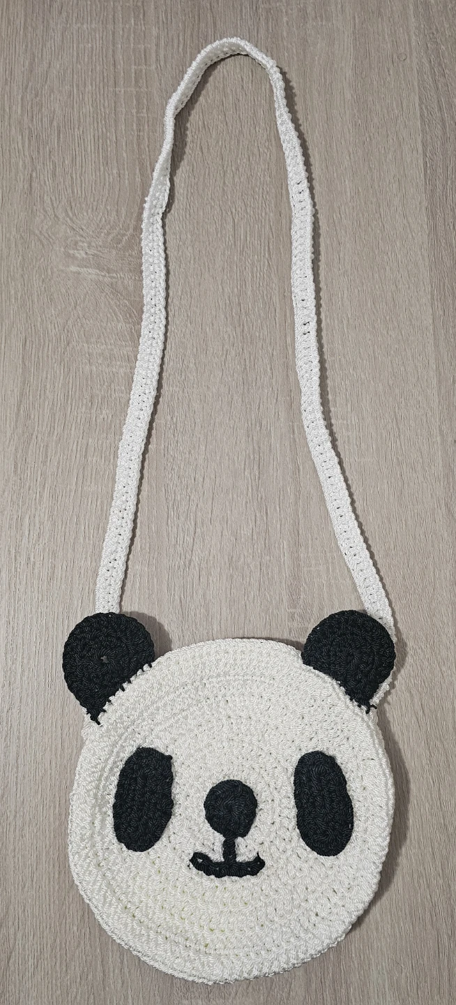 Crocheted Panda Face Bag - photo 3