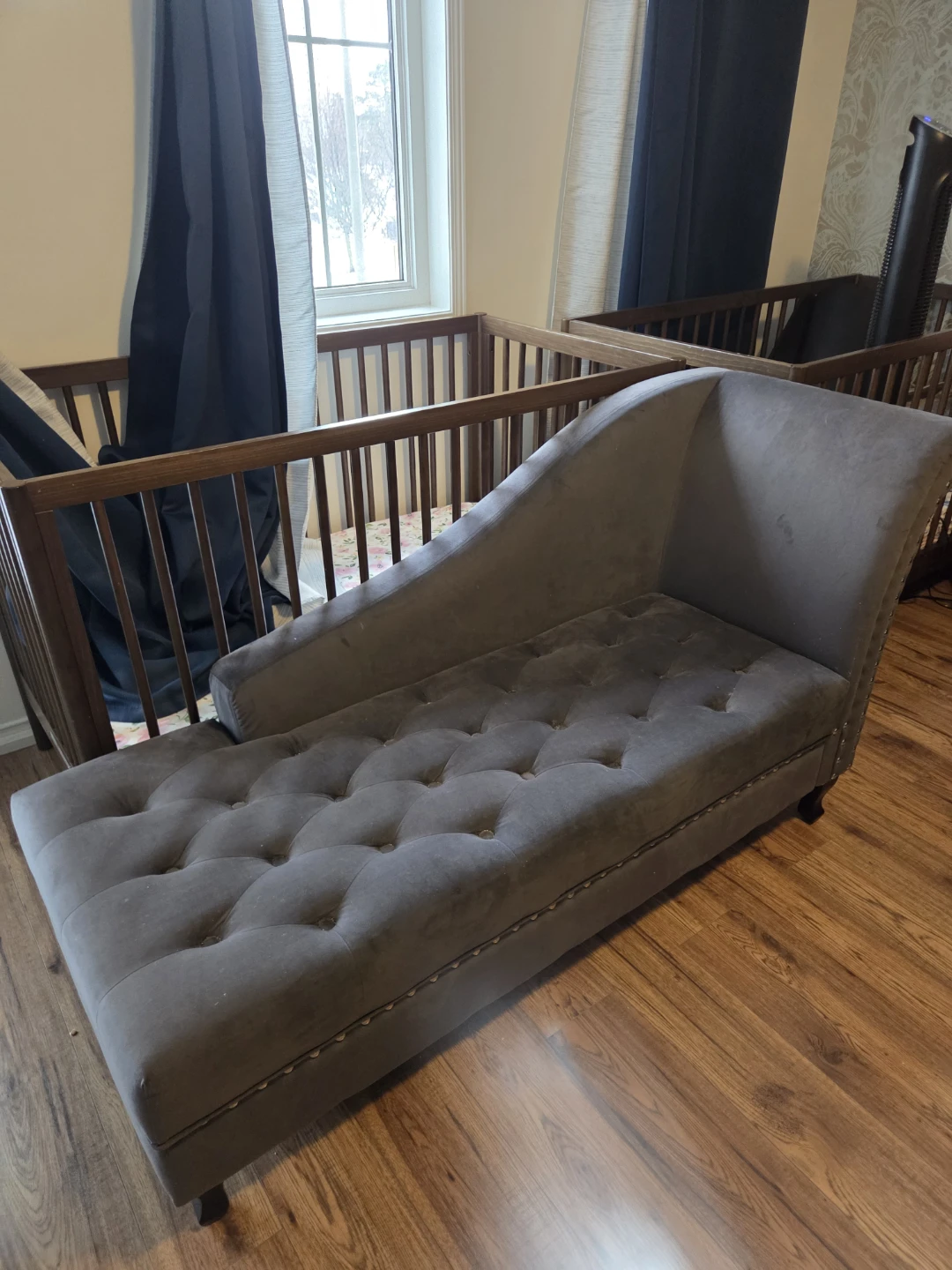 Grey Tufted Chaise Lounge