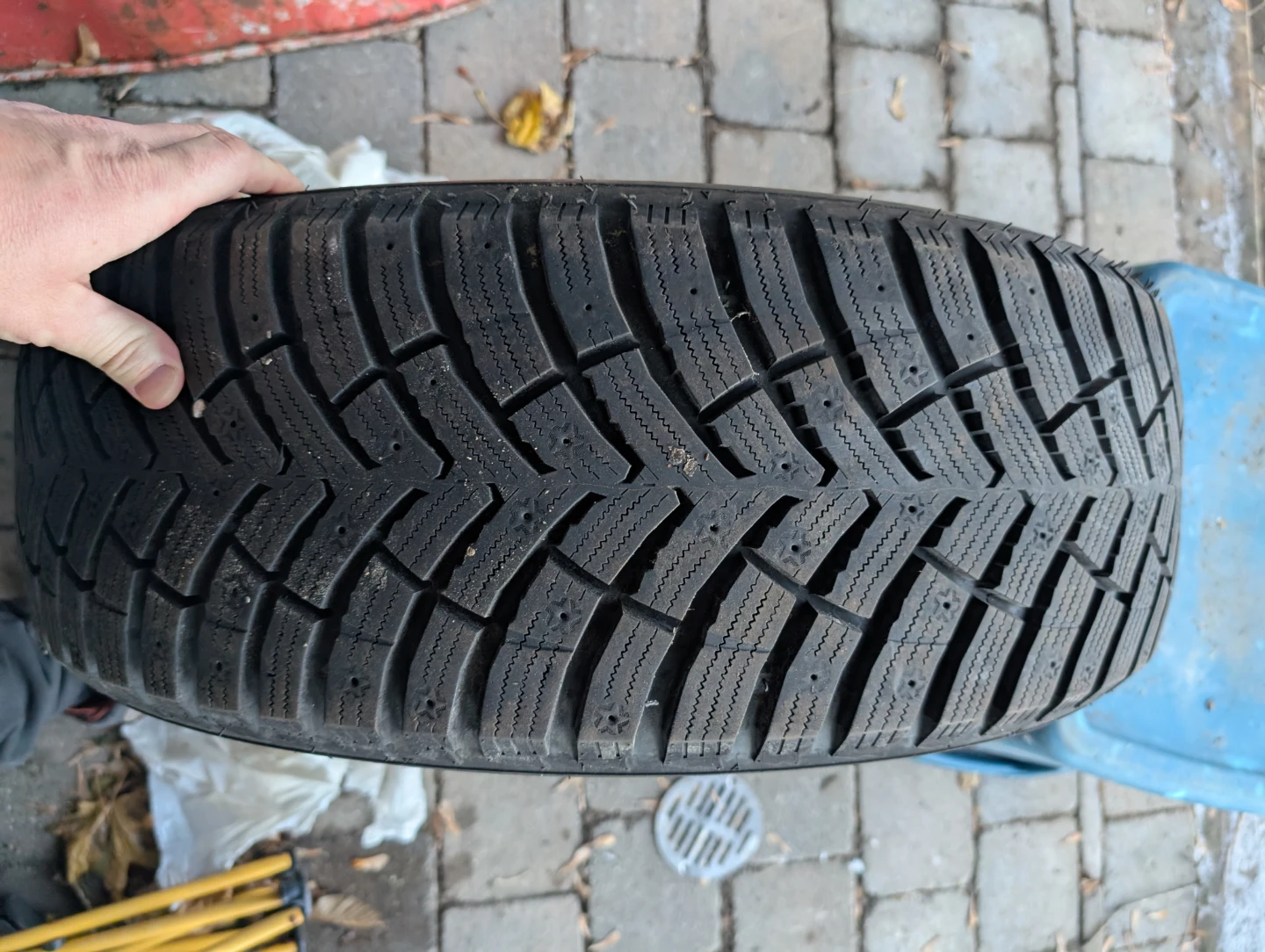 4 Nexen WinGuard WinSpike 3 Snow tires (245/60R18) - photo 2