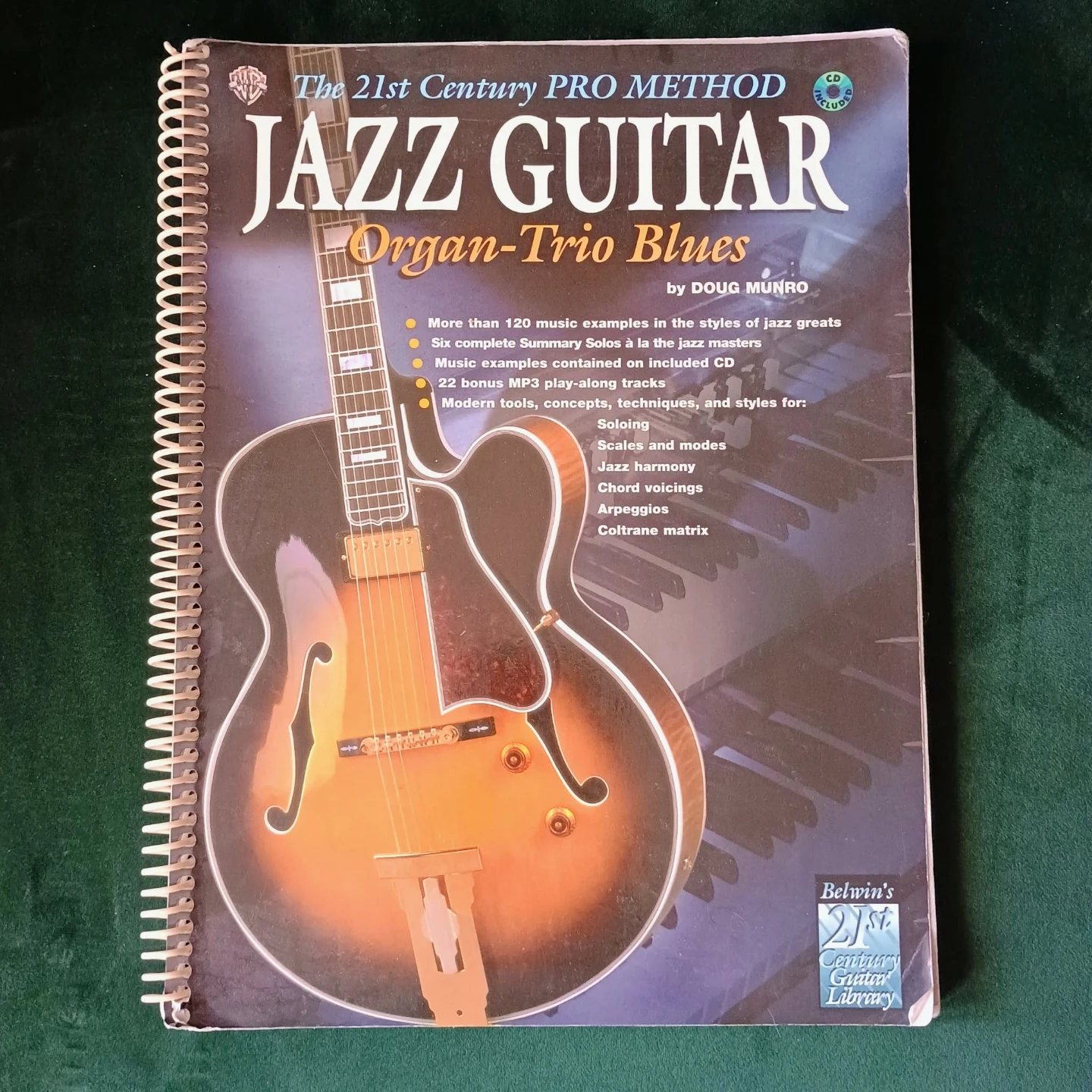 The 21st Century PRO METHOD Jazz Guitar Blues Book w/CD